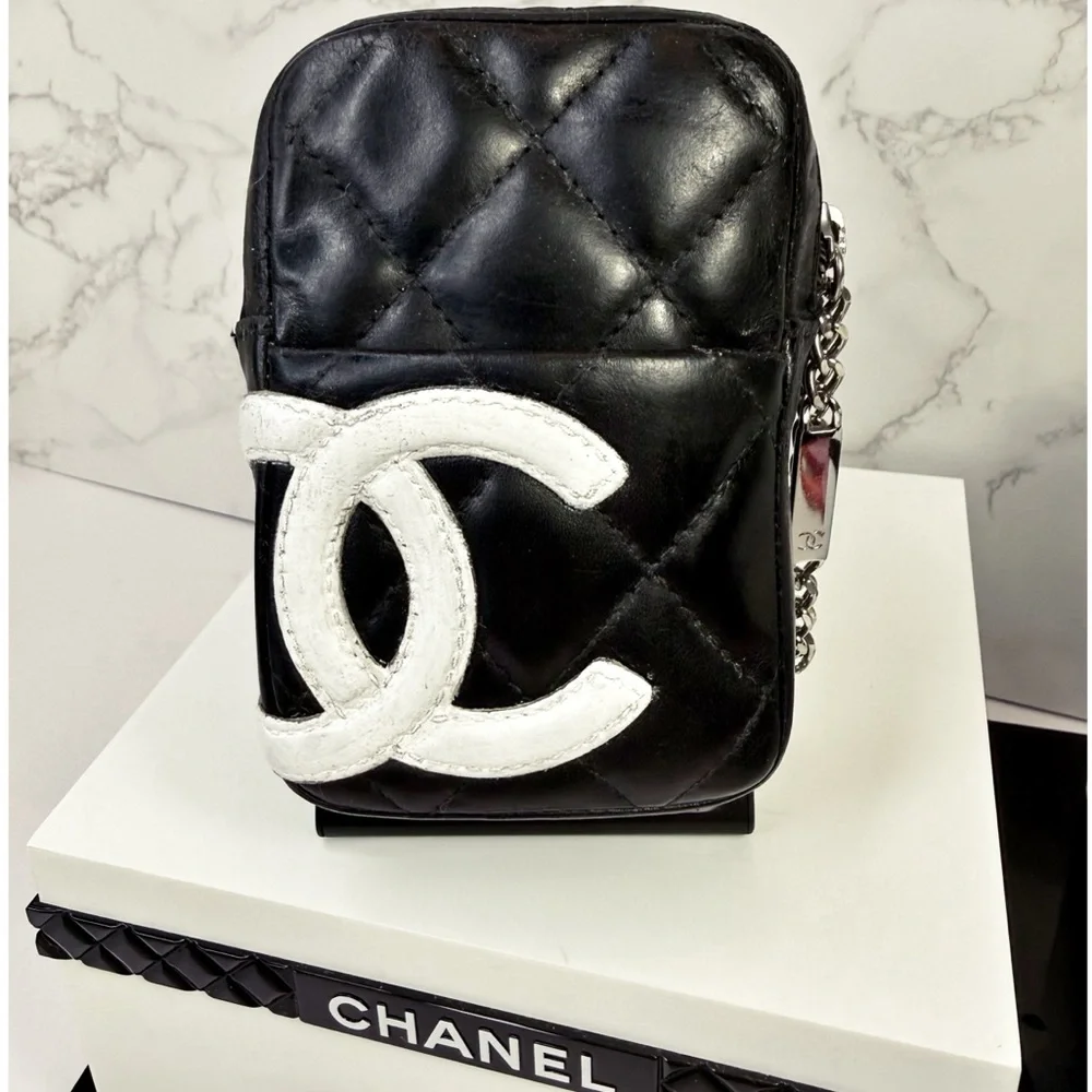 Chanel CC Logo Lambskin Leather Belt Bag/Crossbody Bag